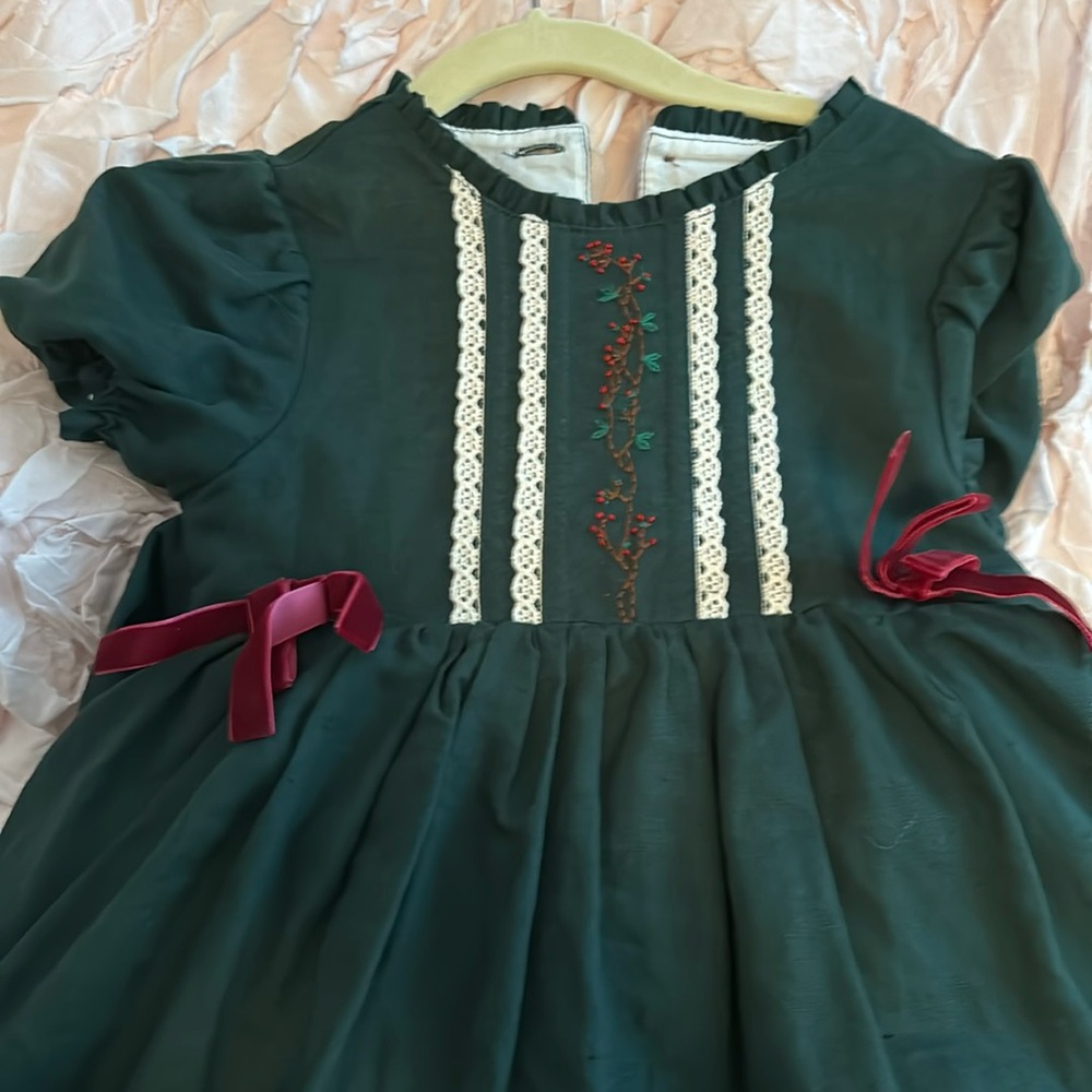 Paper doll brand beautiful Holly’s Christmas dress